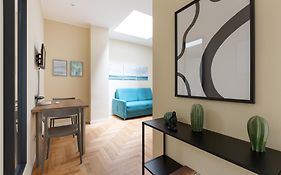 Missori & Bocconi Renovated Studio
